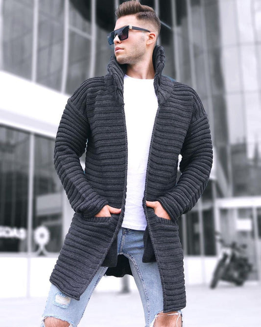 Demerico | Stilvolle Rippenstrickjacke für Herren mit Stehkragen