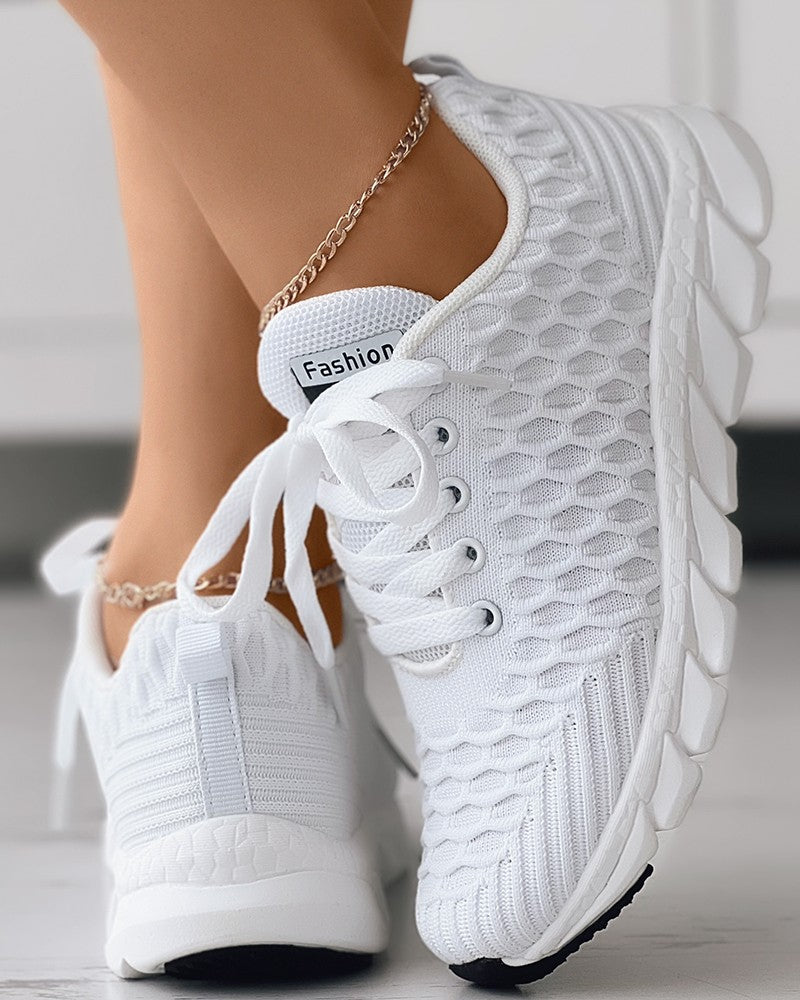 Velina | Trendige Damen Sneaker mit Bubble Lace Design für optimalen Tragekomfort